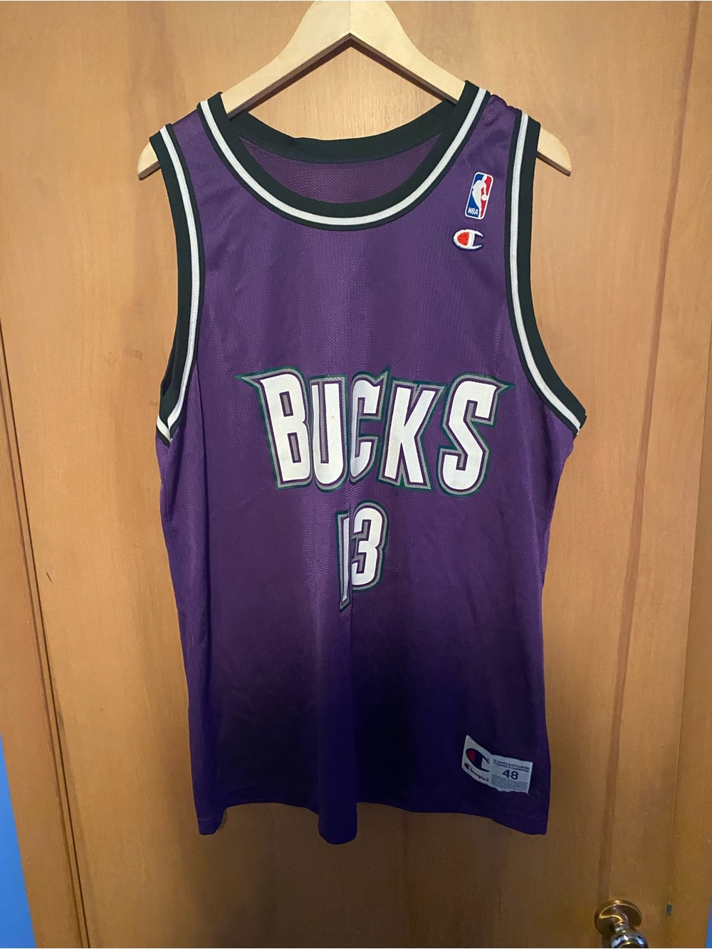 Vintage Champion Milwaukee Bucks Glenn Robinson 90s Basketball Jersey